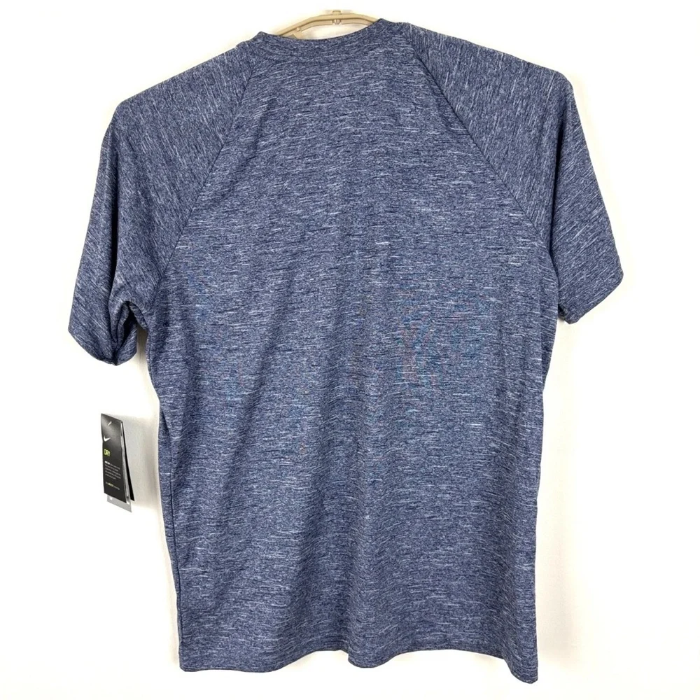 Nike Swim Men’s M dri-fit Short-Sleeve Hydroguard T-Shirt Navy heather NEW NWT
